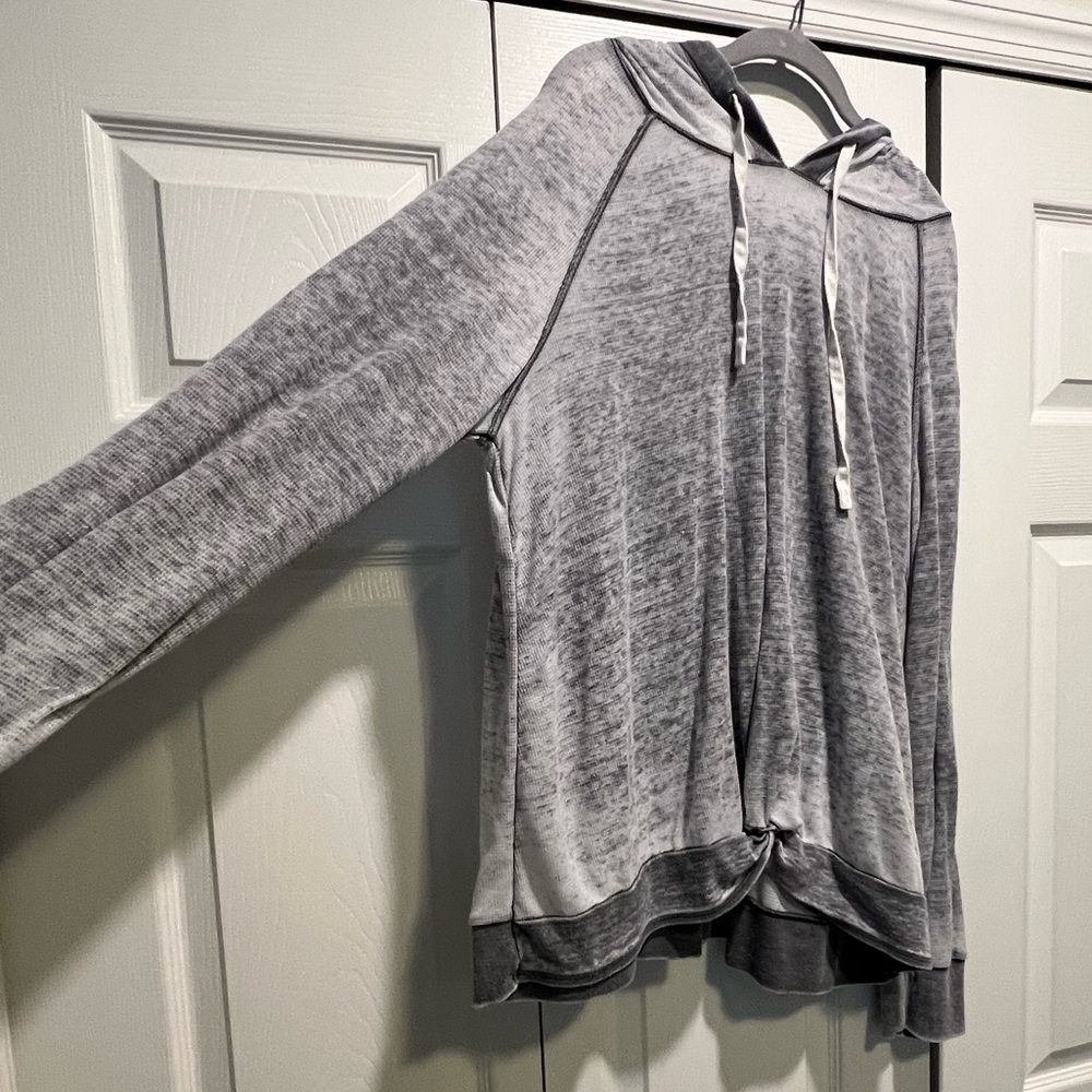 BUNDLE 5/$35 Jane and Delancey Light Textured Gray Hoodie Pullover XL